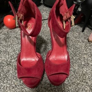 heels size 6
